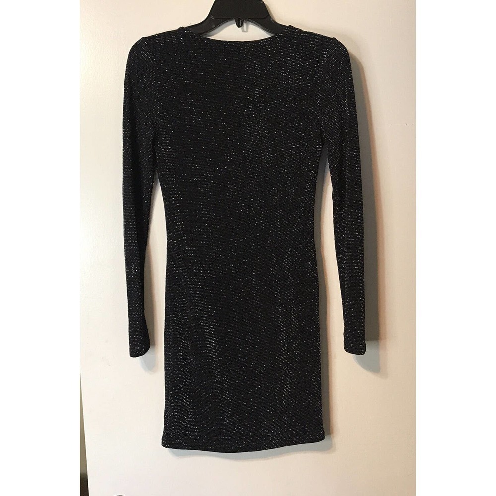 Forever21 Body Con Dress ￼Long Sleeve Glittery V-Neck Pre-Owned ￼